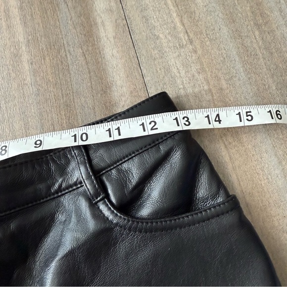 Aritzia Wilfred Melina faux leather high rise straight let pant black size 2 - Picture 4 of 8